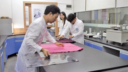 28载匠心铸就卓越品质 七波辉青少年服饰工艺研发之路